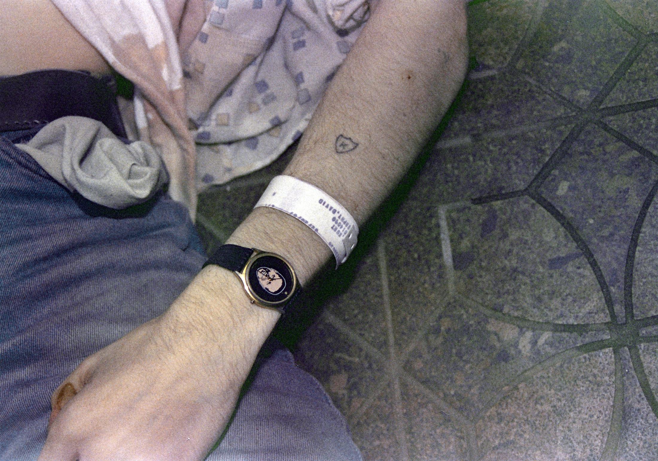 Crime Scene Photos Kurt Cobain - oz0flm3