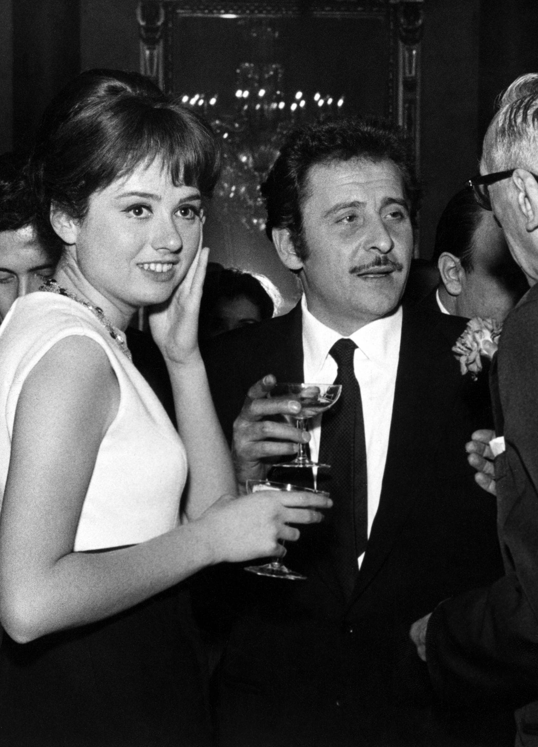 Domenico Modugno, artista completo. Fotostoria di Mr ...