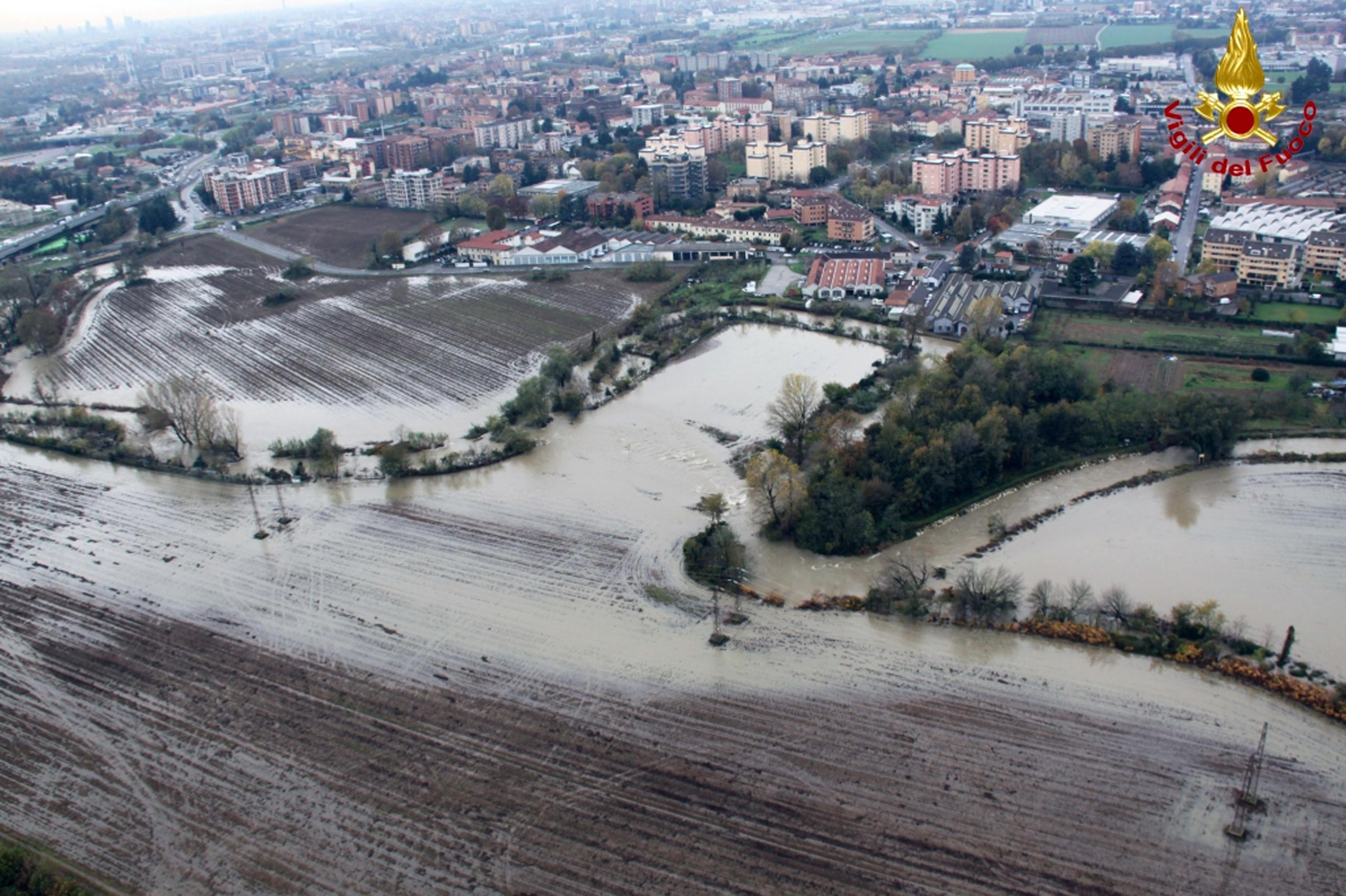 Lombardia, le immagini aeree delle zone colpite d'alluvione