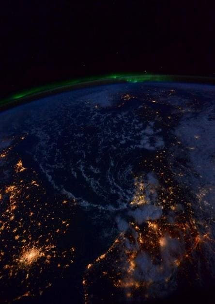 Come Luccica L Italia Dallo Spazio Photogallery Rai News