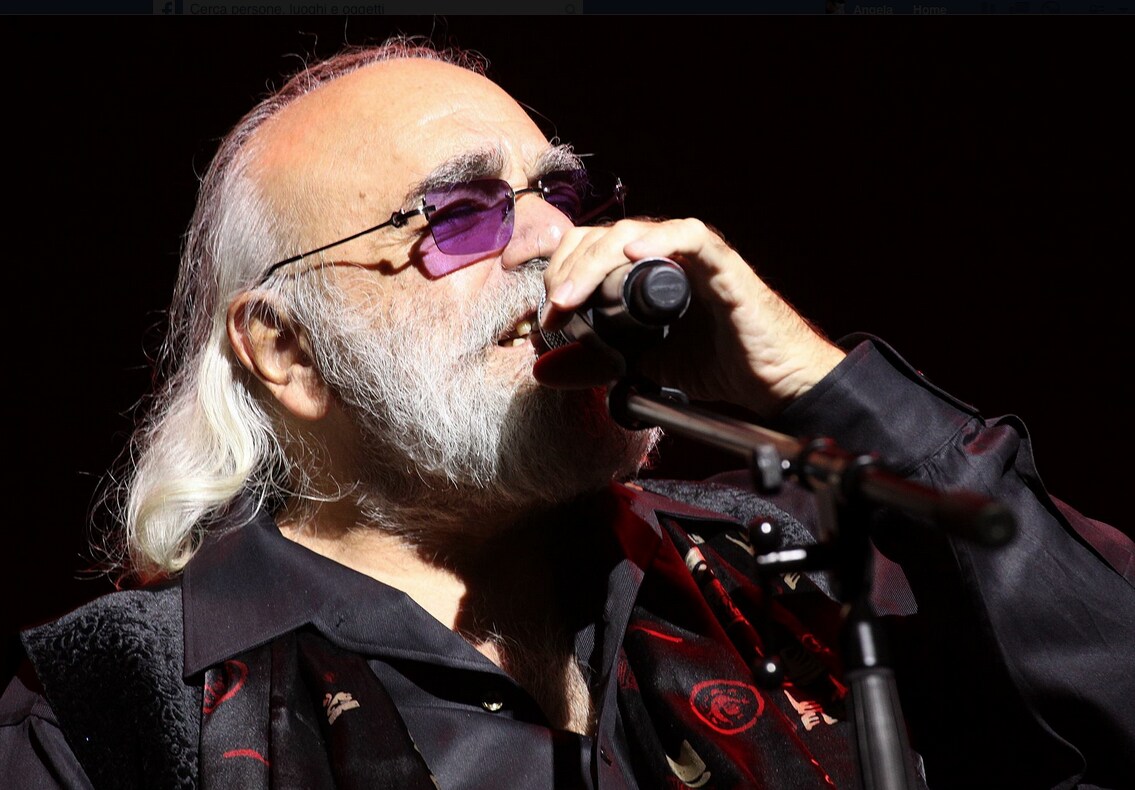 Cantante Greco Demis Roussos Canzoni In Italiano