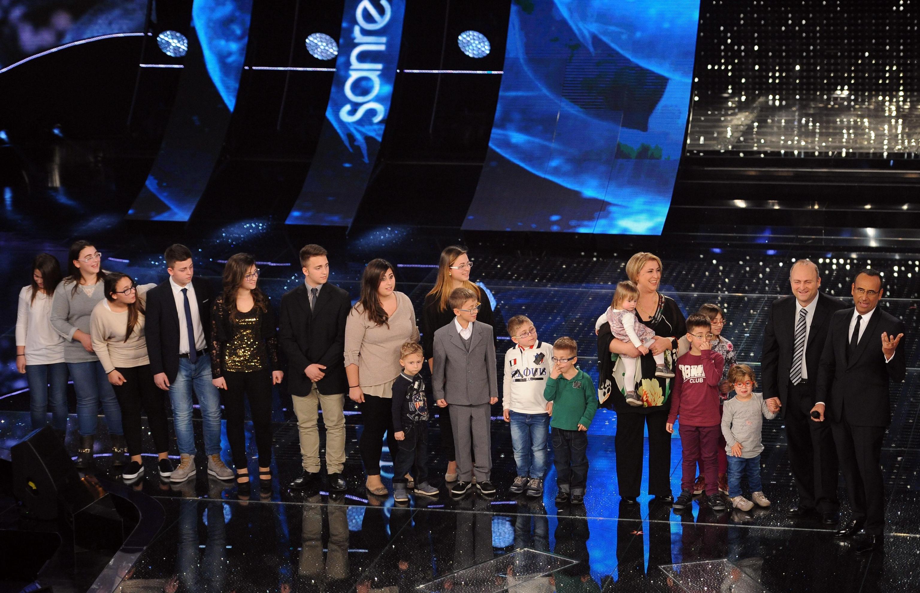 FAMIGLIA ITALIA famiglia italia: